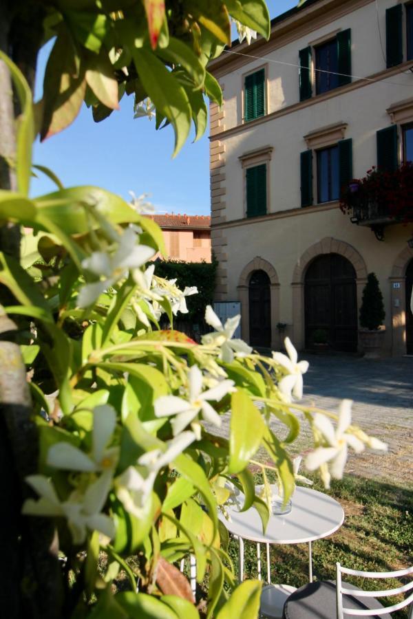 Villa Sant'Andrea Siena Exterior photo
