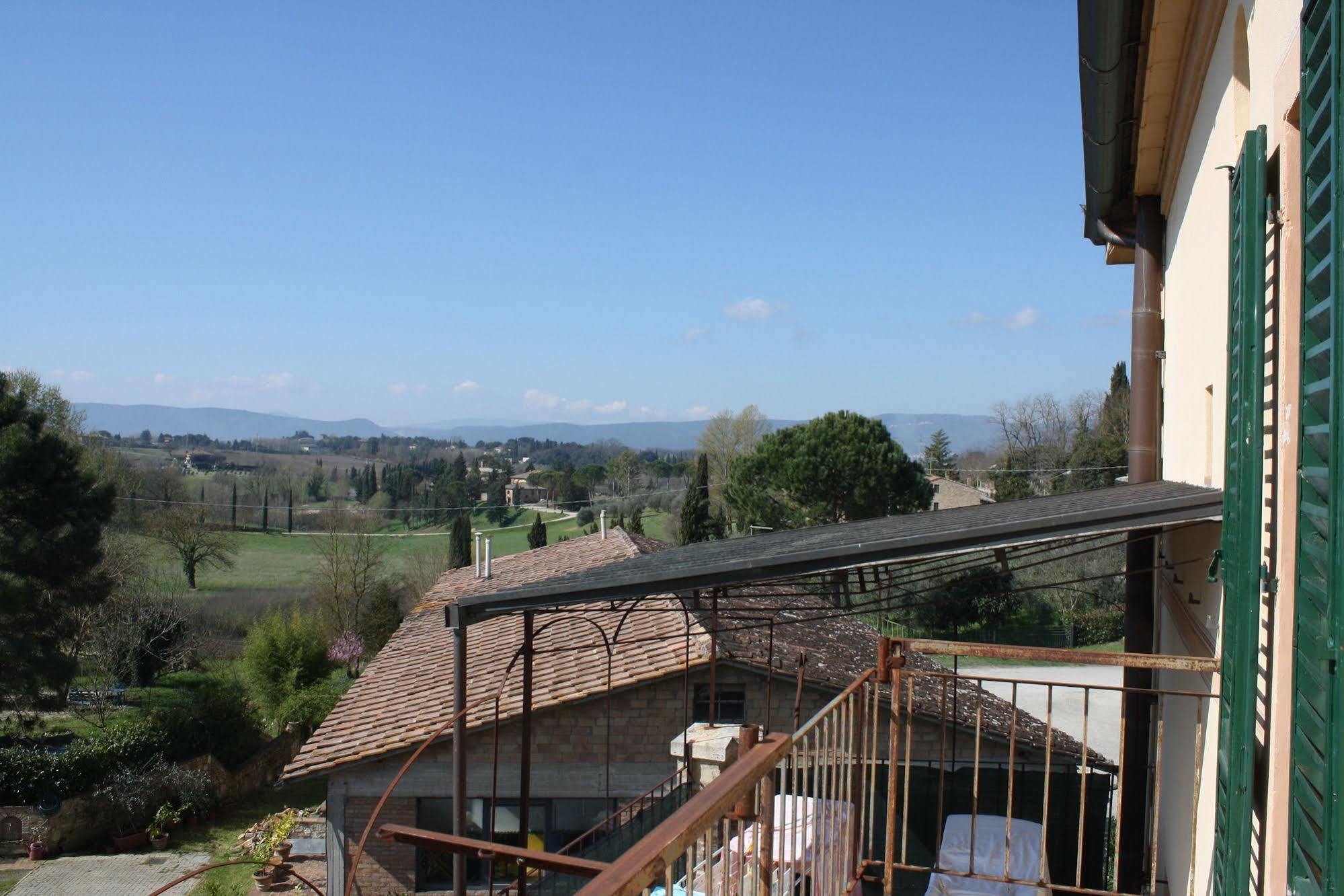Villa Sant'Andrea Siena Exterior photo